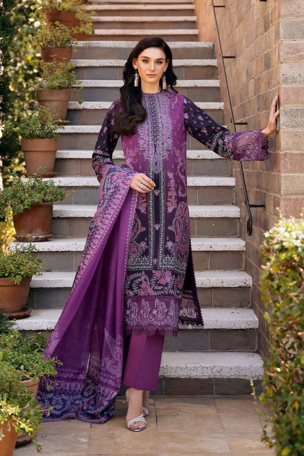 Afrozeh | Damask The Holiday Edit 25 | Azrina A - by - Libasekhas UK - Registered Vendor of : Afrozeh - 100% Original Designer Dresss