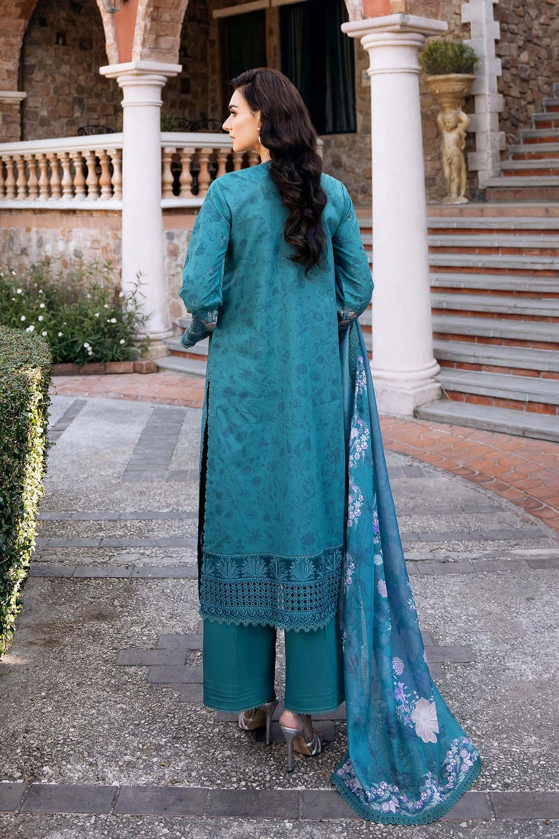 Afrozeh | Damask The Holiday Edit 25 | Eden A - by - Libasekhas UK - Registered Vendor of : Afrozeh - 100% Original Designer Dresss