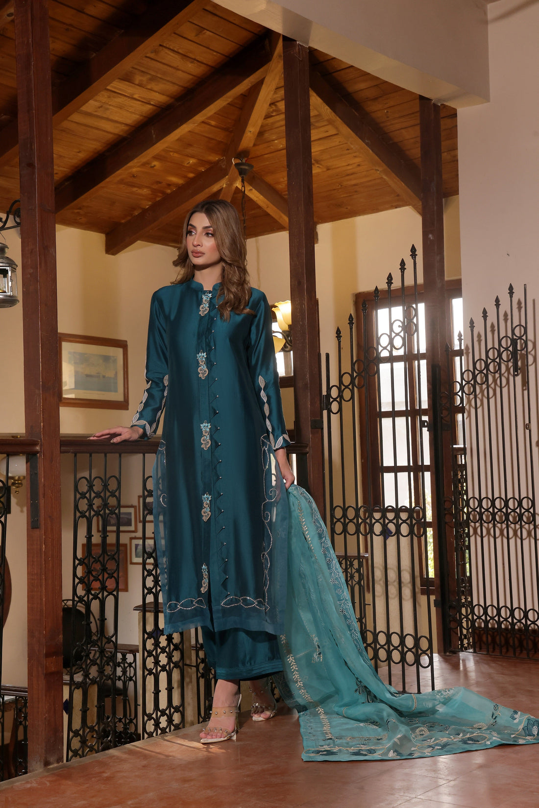 Mona Imran | Ezel Eid 25 | Jahanbano - by - Libasekhas UK - Registered Vendor of : Mona Imran - 100% Original Designer Dresss
