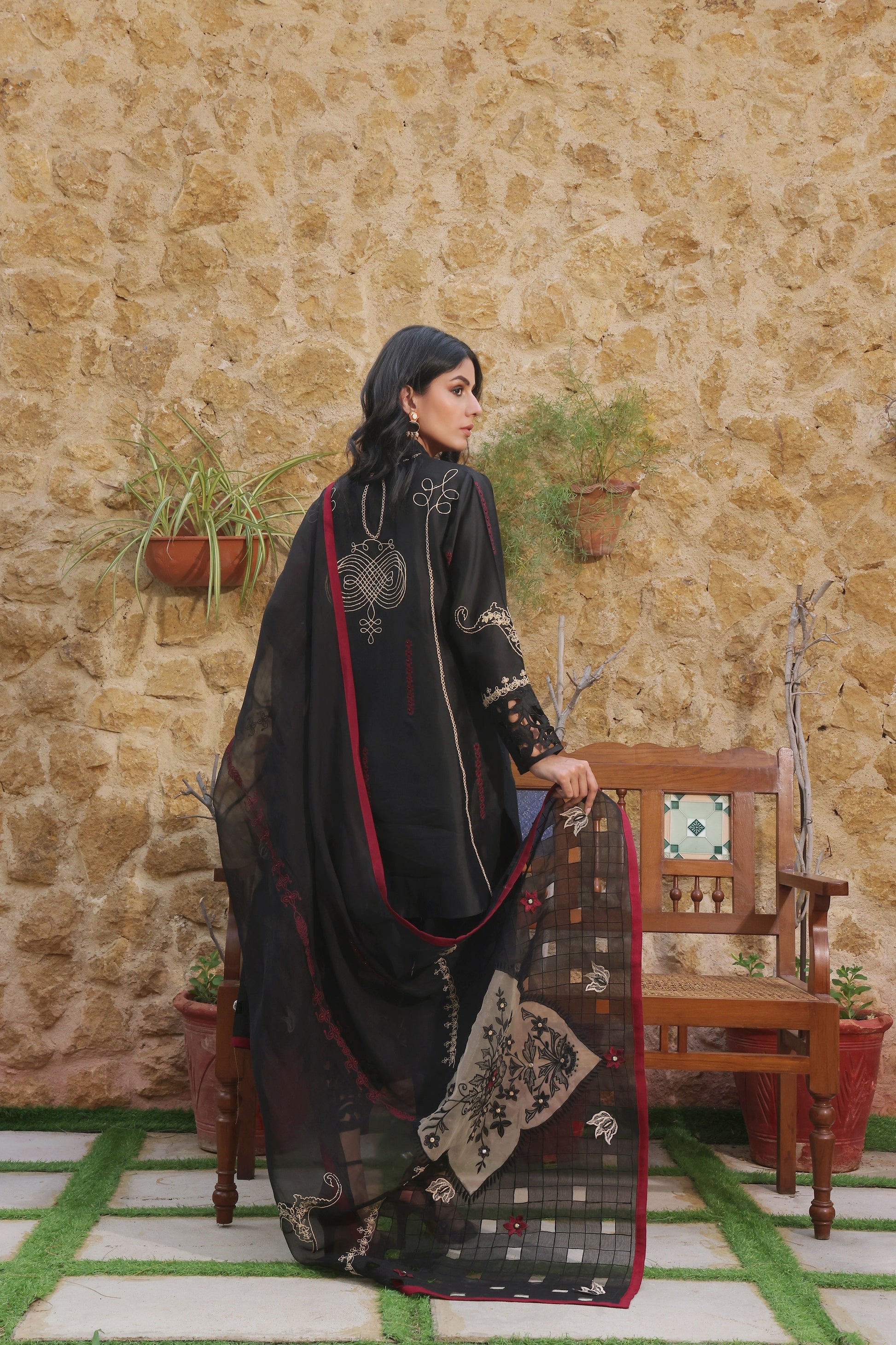 Mona Imran | Ezel Eid 25 |Nazli - by - Libasekhas UK - Registered Vendor of : Mona Imran - 100% Original Designer Dresss