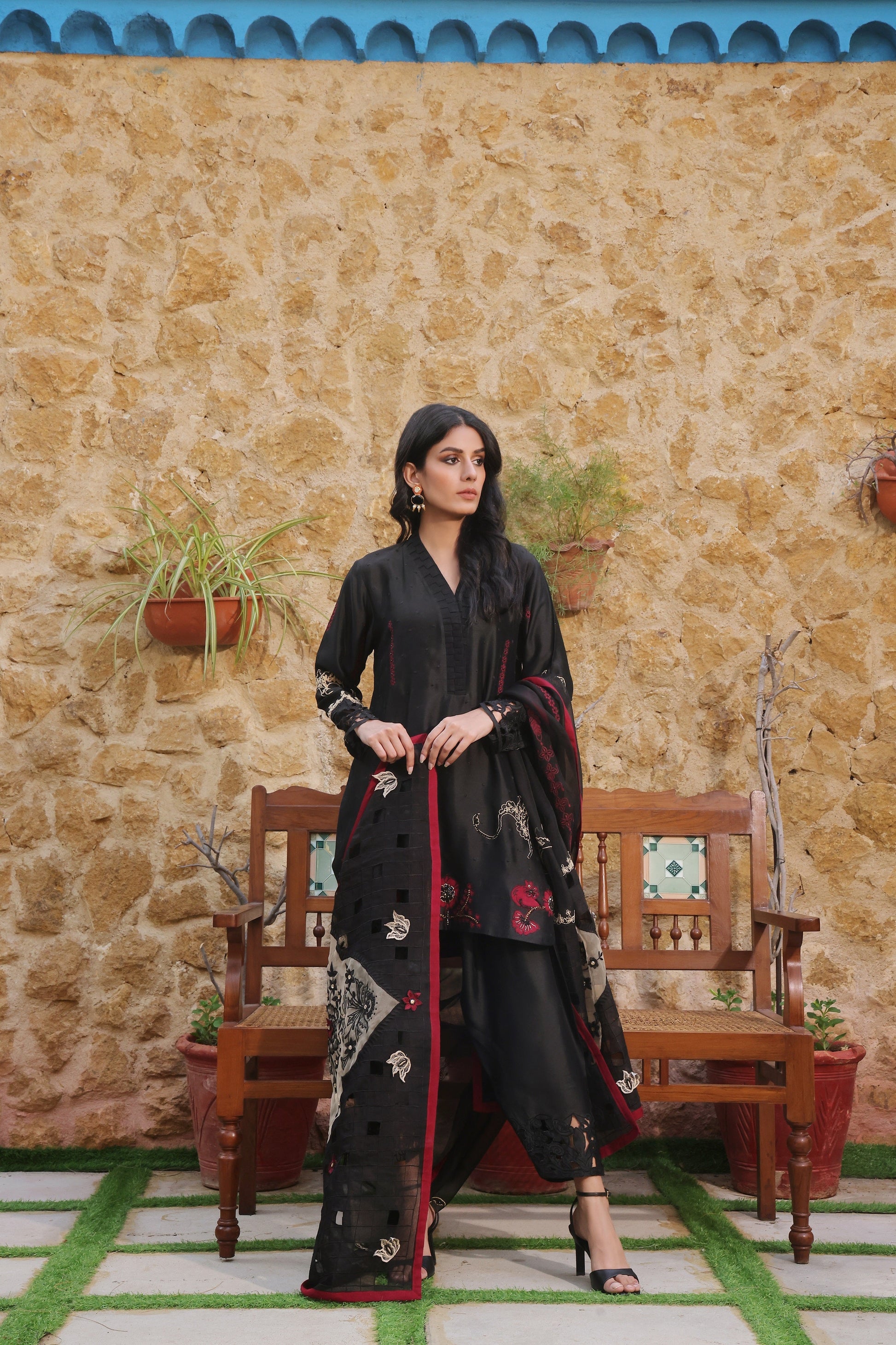 Mona Imran | Ezel Eid 25 |Nazli - by - Libasekhas UK - Registered Vendor of : Mona Imran - 100% Original Designer Dresss