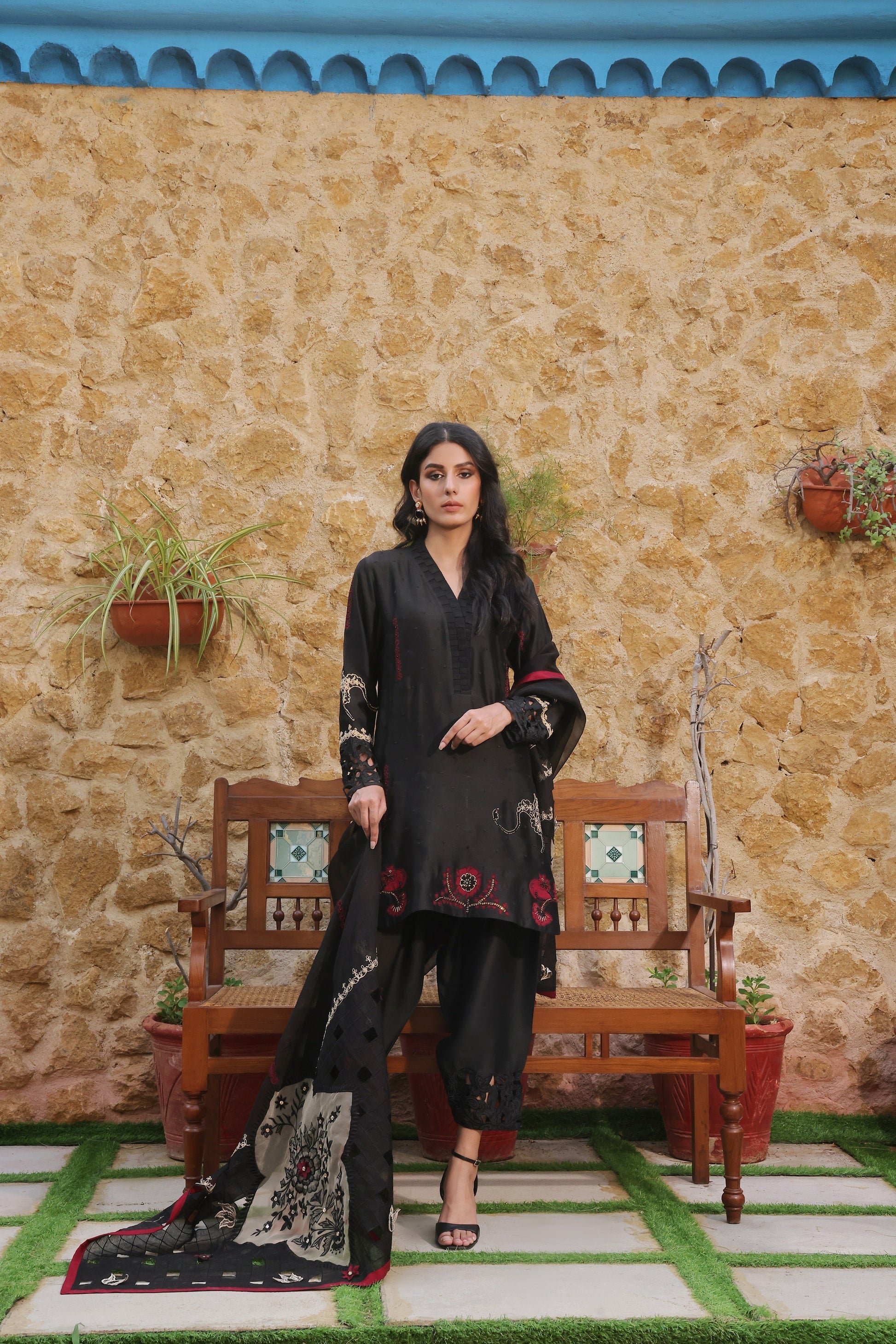 Mona Imran | Ezel Eid 25 |Nazli - by - Libasekhas UK - Registered Vendor of : Mona Imran - 100% Original Designer Dresss