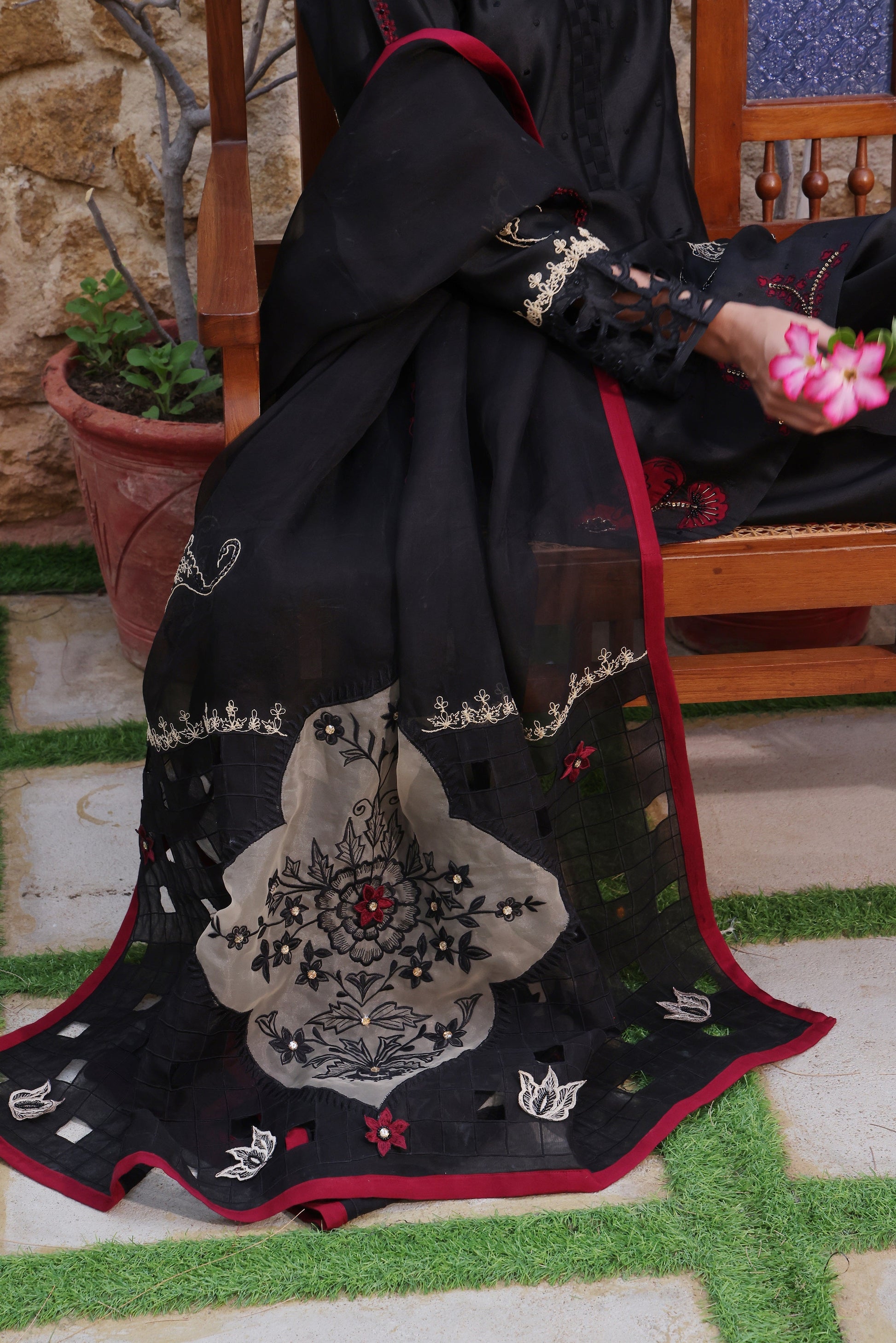 Mona Imran | Ezel Eid 25 |Nazli - by - Libasekhas UK - Registered Vendor of : Mona Imran - 100% Original Designer Dresss