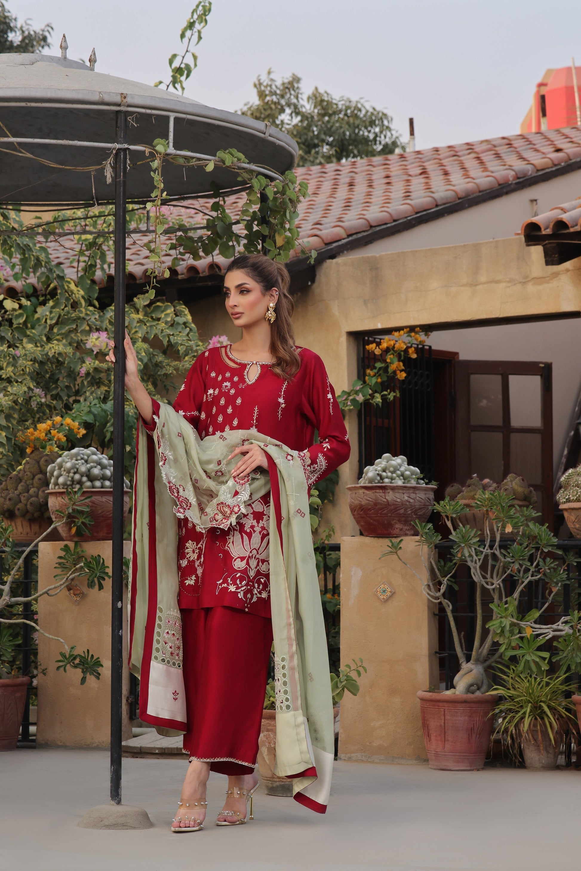 Mona Imran | Ezel Eid 25 | Claude - by - Libasekhas UK - Registered Vendor of : Mona Imran - 100% Original Designer Dresss