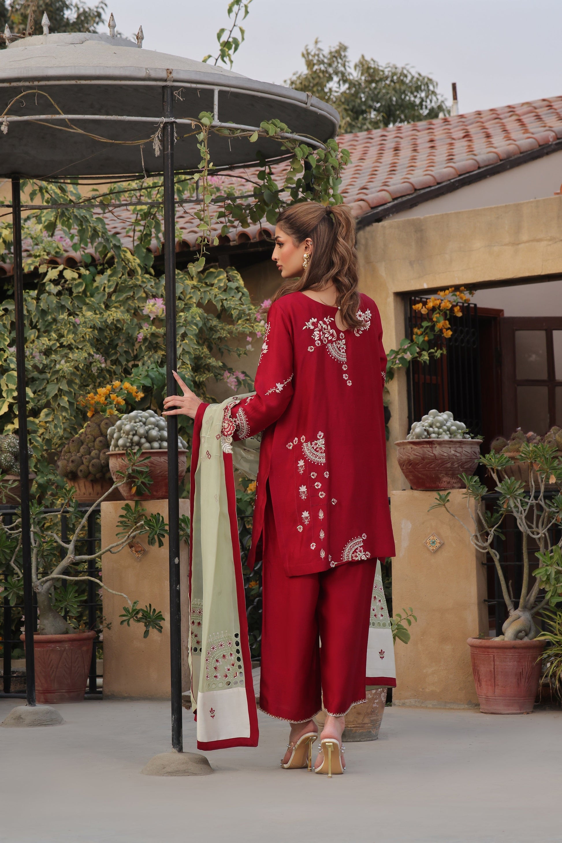 Mona Imran | Ezel Eid 25 | Claude - by - Libasekhas UK - Registered Vendor of : Mona Imran - 100% Original Designer Dresss