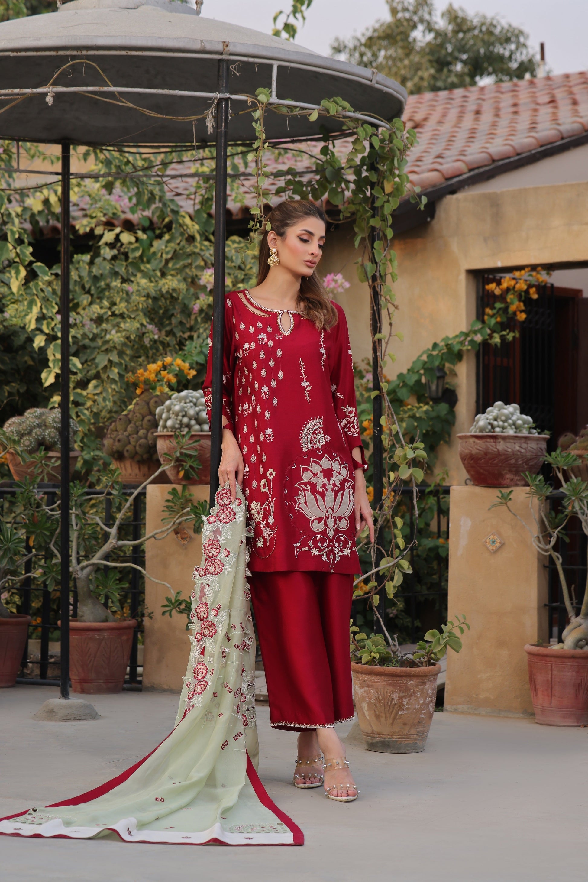 Mona Imran | Ezel Eid 25 | Claude - by - Libasekhas UK - Registered Vendor of : Mona Imran - 100% Original Designer Dresss