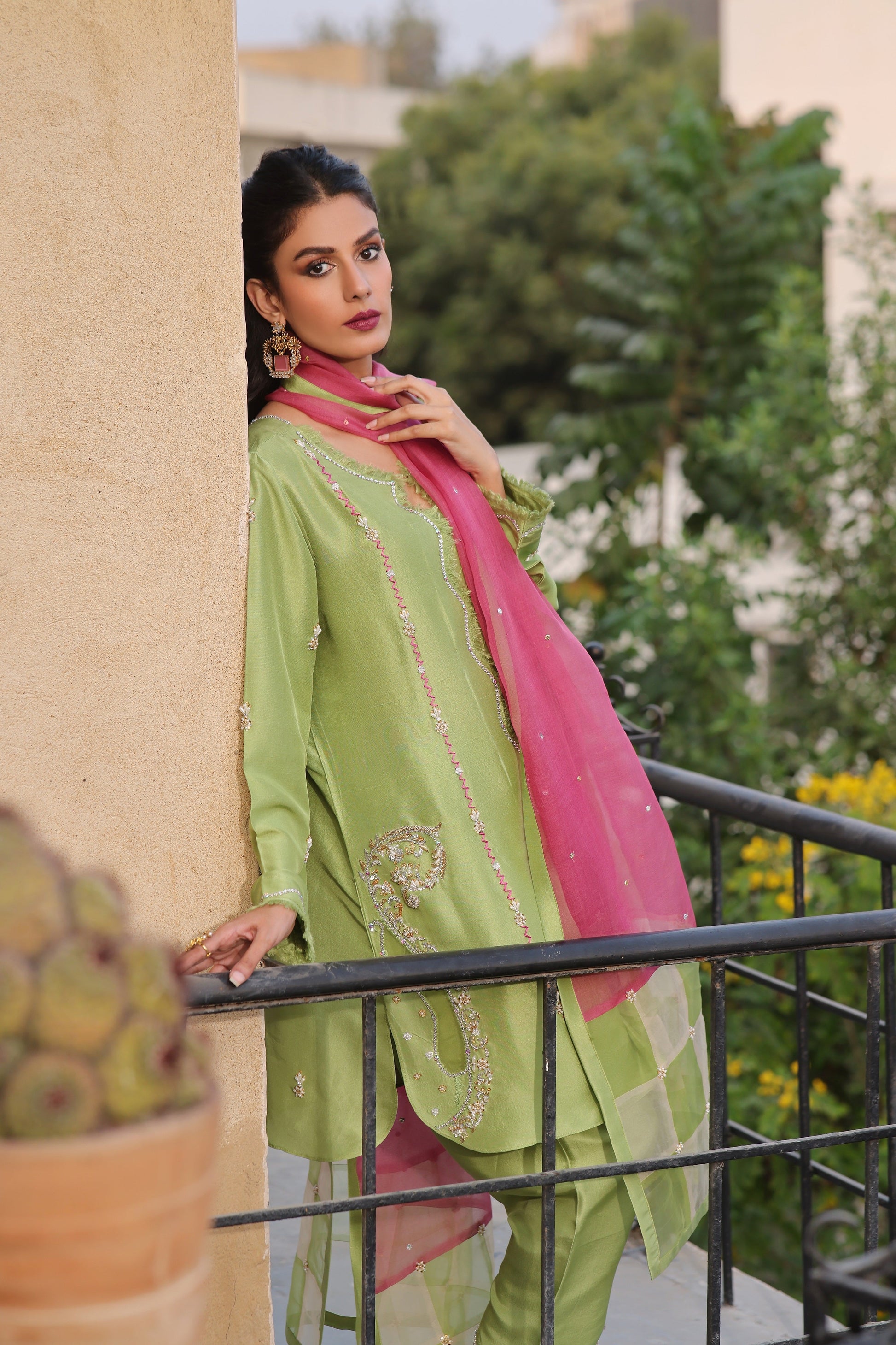 Mona Imran | Ezel Eid 25 | Gulrukh - by - Libasekhas UK - Registered Vendor of : Mona Imran - 100% Original Designer Dresss