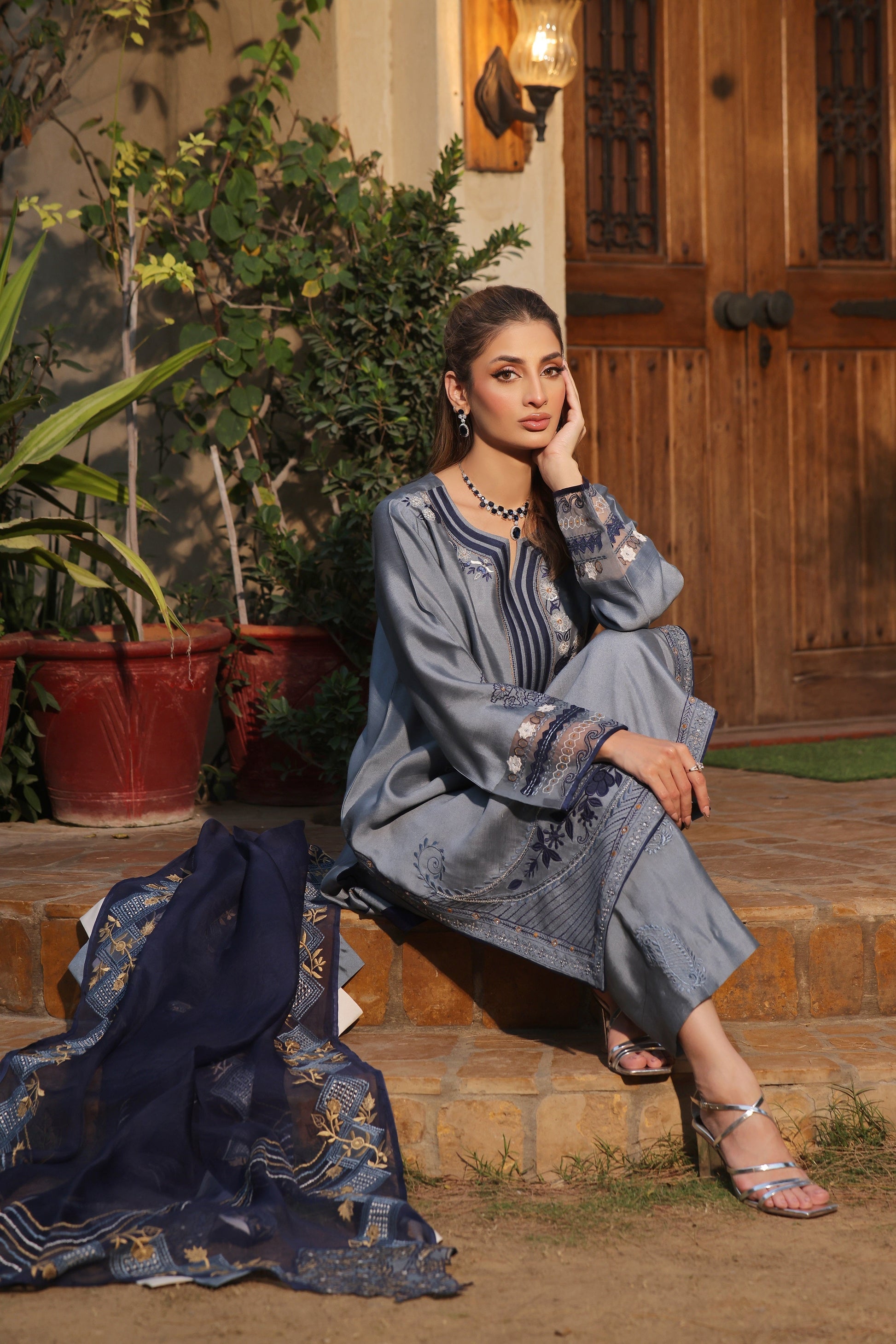 Mona Imran | Ezel Eid 25 | Tajdaar - by - Libasekhas UK - Registered Vendor of : Hoorain Designer Wear - 100% Original Designer Dresss