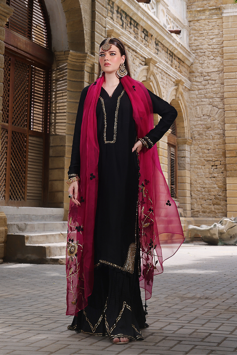 Mona Imran | Dilzaib Formals | Janan - by - Libasekhas UK - Registered Vendor of : Mona Imran - 100% Original Designer Dresss