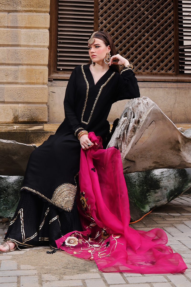 Mona Imran | Dilzaib Formals | Janan - by - Libasekhas UK - Registered Vendor of : Mona Imran - 100% Original Designer Dresss