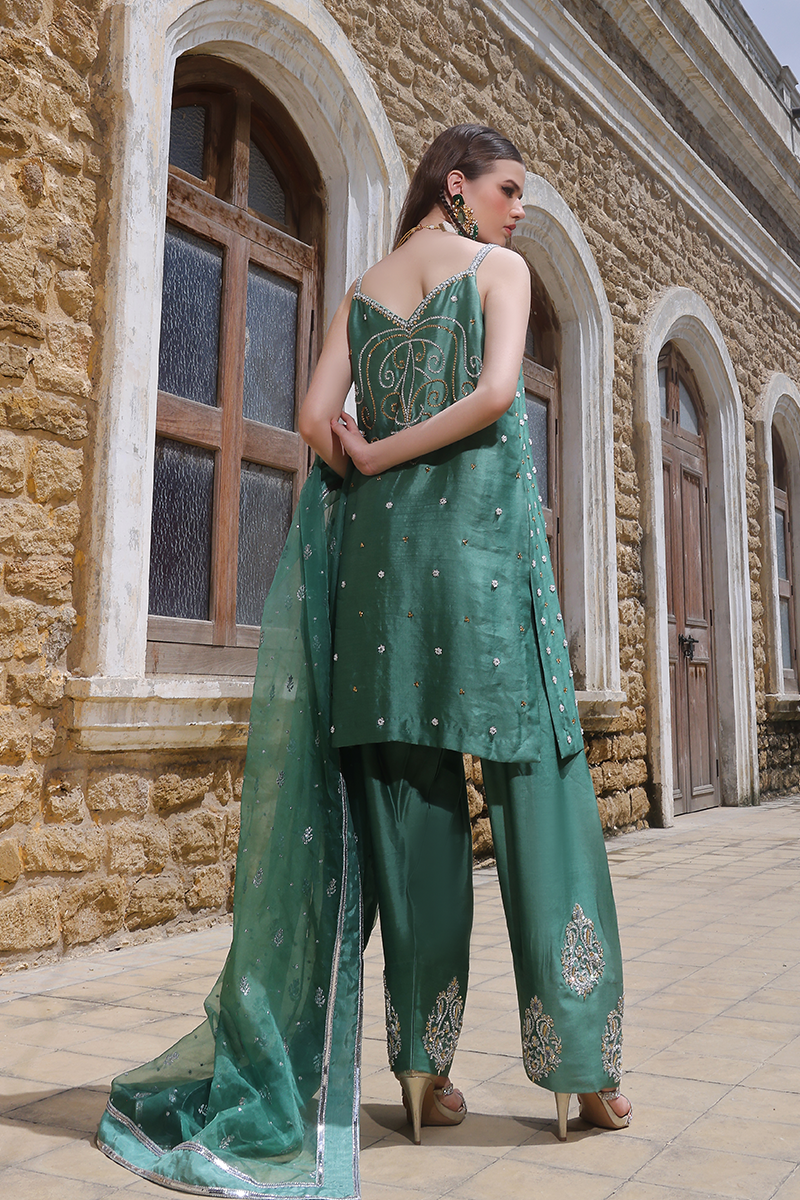 Mona Imran | Dilzaib Formals | Romesa - by - Libasekhas UK - Registered Vendor of : Mona Imran - 100% Original Designer Dresss