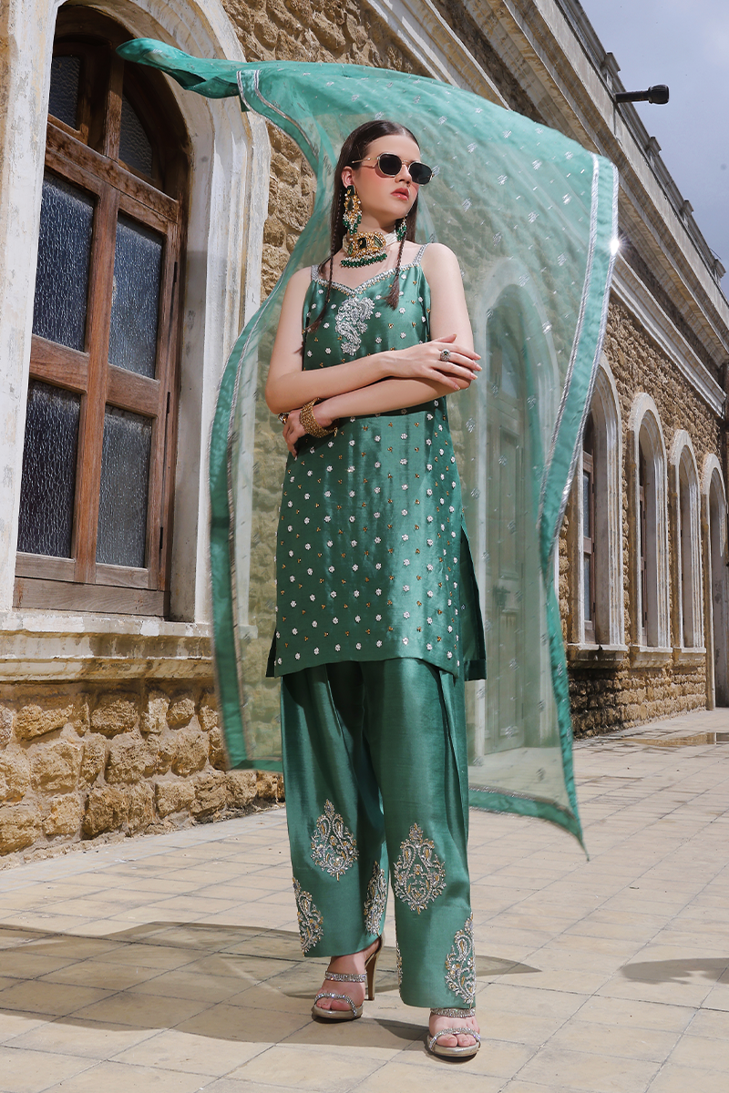 Mona Imran | Dilzaib Formals | Romesa - by - Libasekhas UK - Registered Vendor of : Mona Imran - 100% Original Designer Dresss