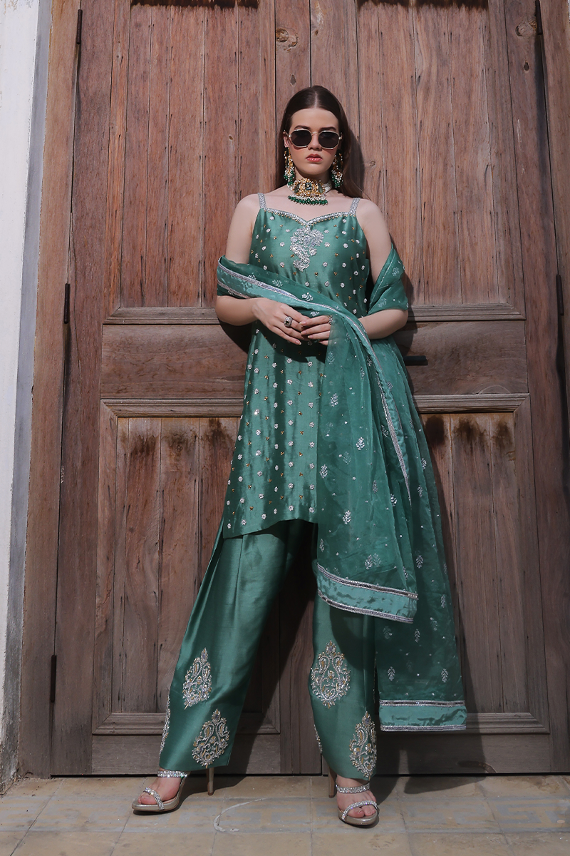 Mona Imran | Dilzaib Formals | Romesa - by - Libasekhas UK - Registered Vendor of : Mona Imran - 100% Original Designer Dresss