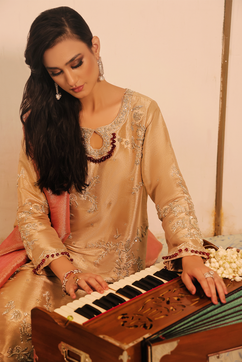 Mona Imran | Dilzaib Formals | Haya - by - Libasekhas UK - Registered Vendor of : Mona Imran - 100% Original Designer Dresss
