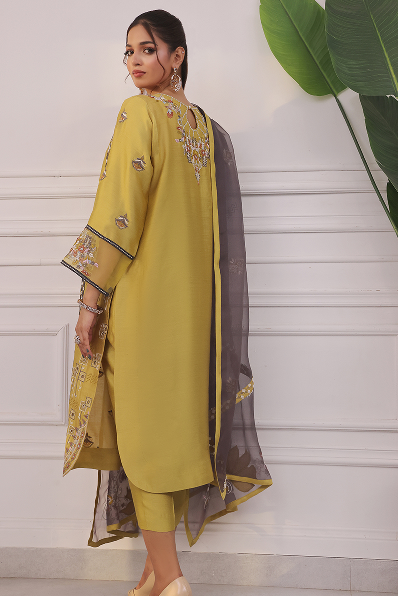 Mona Imran | Ayla Eid Edit | Zareen - by Libasekhas UK - Registered Vendor of : MONA IMRAN - 100% Original Designer Dress