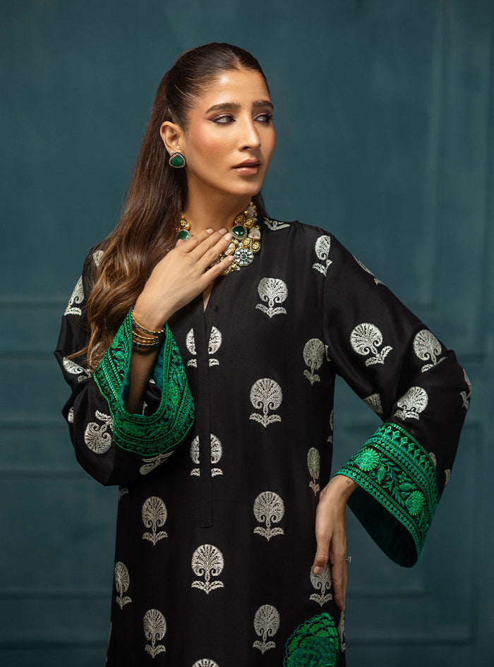 Zainab Chottani | Luxe Edit 25 | Shyna - by Libasekhas UK - Registered Vendor of : Zainab Chottani - 100% Original Designer Dress