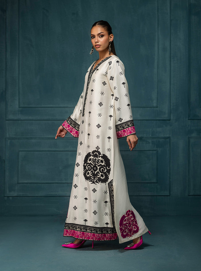 Zainab Chottani | Luxe Edit 25 | Azalea - by Libasekhas UK - Registered Vendor of : Zainab Chottani - 100% Original Designer Dress