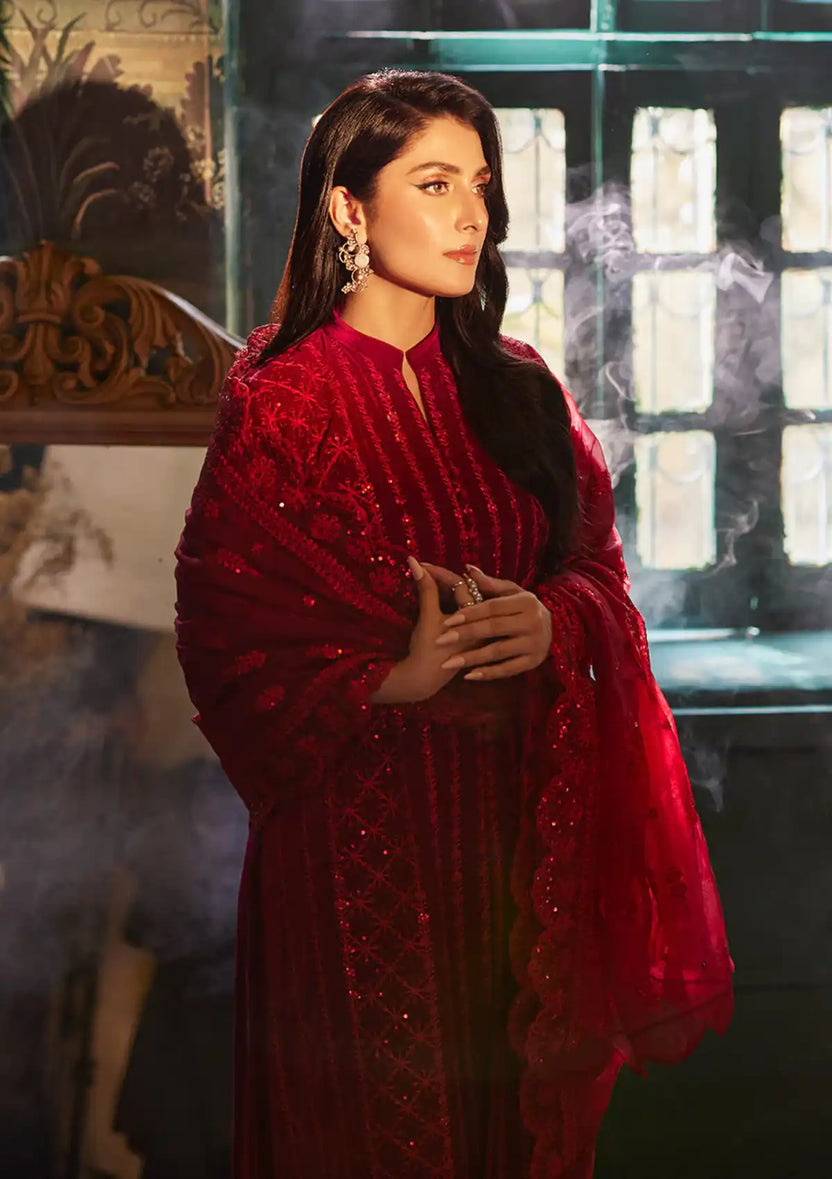 Zainab Chottani | Embroidered Velvet | SURKH D-05 - by - Libasekhas UK - Registered Vendor of : Zainab Chottani - 100% Original Designer Dresss