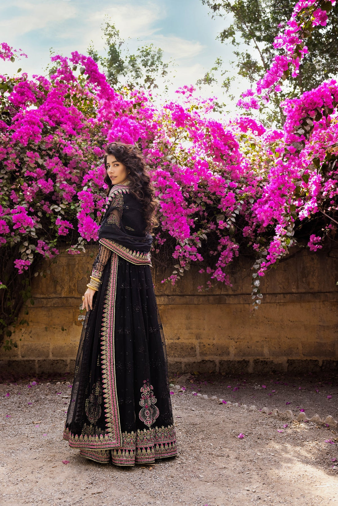 Erum Khan | Umaima Eid Edit | MAHJABEEN - by - Libasekhas UK - Registered Vendor of : Erum Khan - 100% Original Designer Dresss