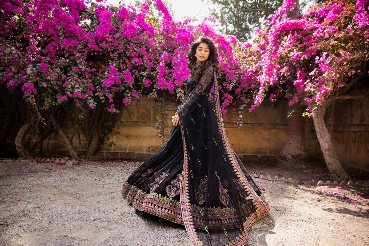 Erum Khan | Umaima Eid Edit | MAHJABEEN - by - Libasekhas UK - Registered Vendor of : Erum Khan - 100% Original Designer Dresss