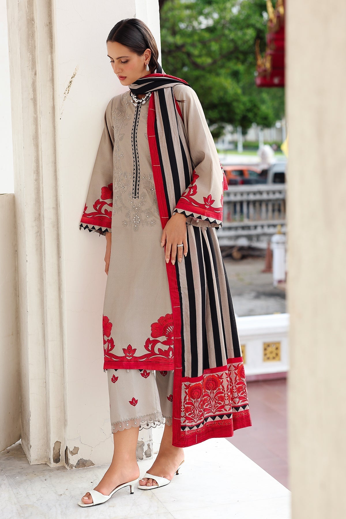 Charizma | Aniq Winter 2025 | ANW6-08 - by Libasekhas UK - Registered Vendor of : Charzima - 100% Original Designer Dress