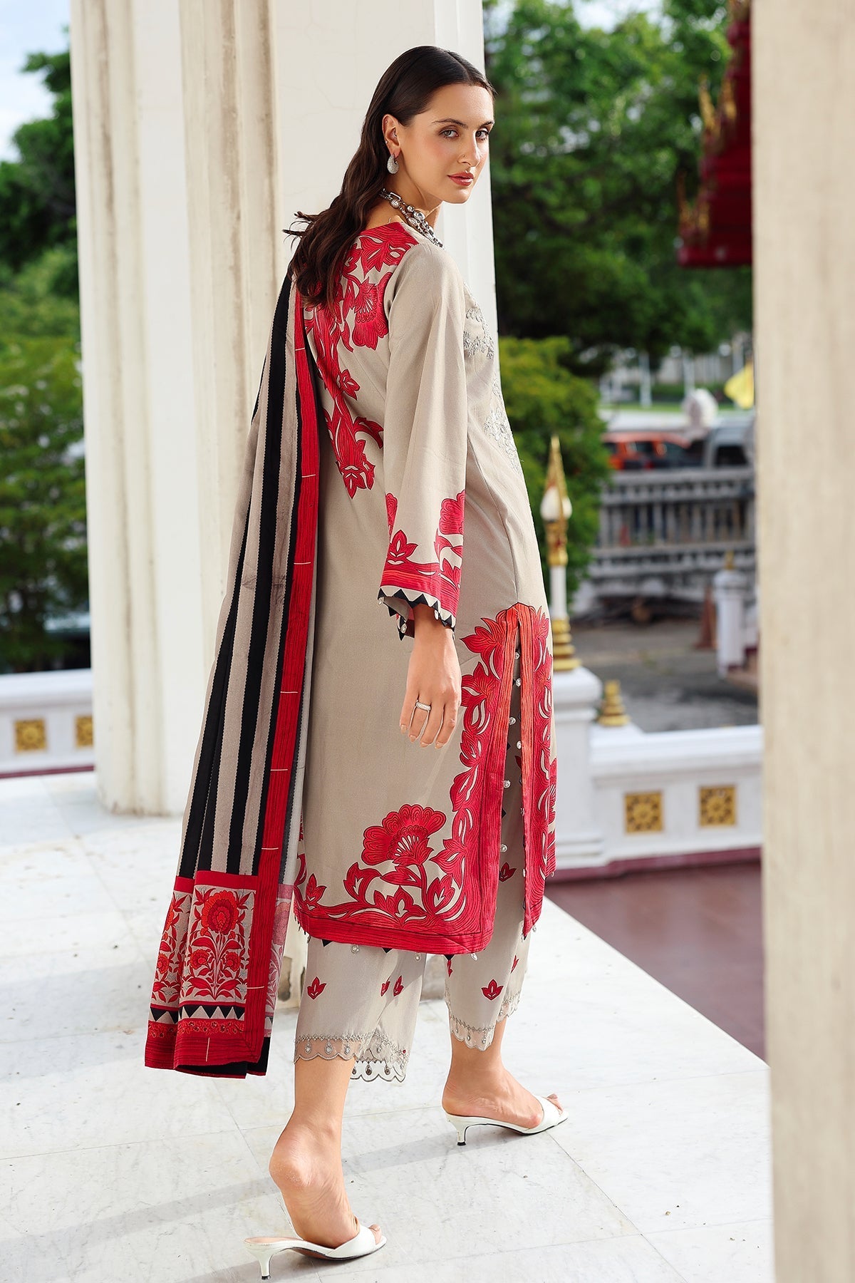 Charizma | Aniq Winter 2025 | ANW6-08 - by Libasekhas UK - Registered Vendor of : Charzima - 100% Original Designer Dress