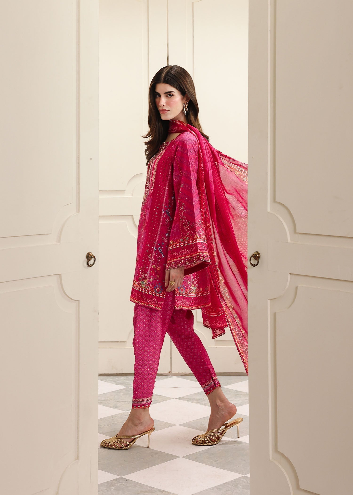 Kanwal Malik | Sorelle Luxe Silk 26 | Ziven - by Libasekhas UK - Registered Vendor of : Kanwal Malik - 100% Original Designer Dress