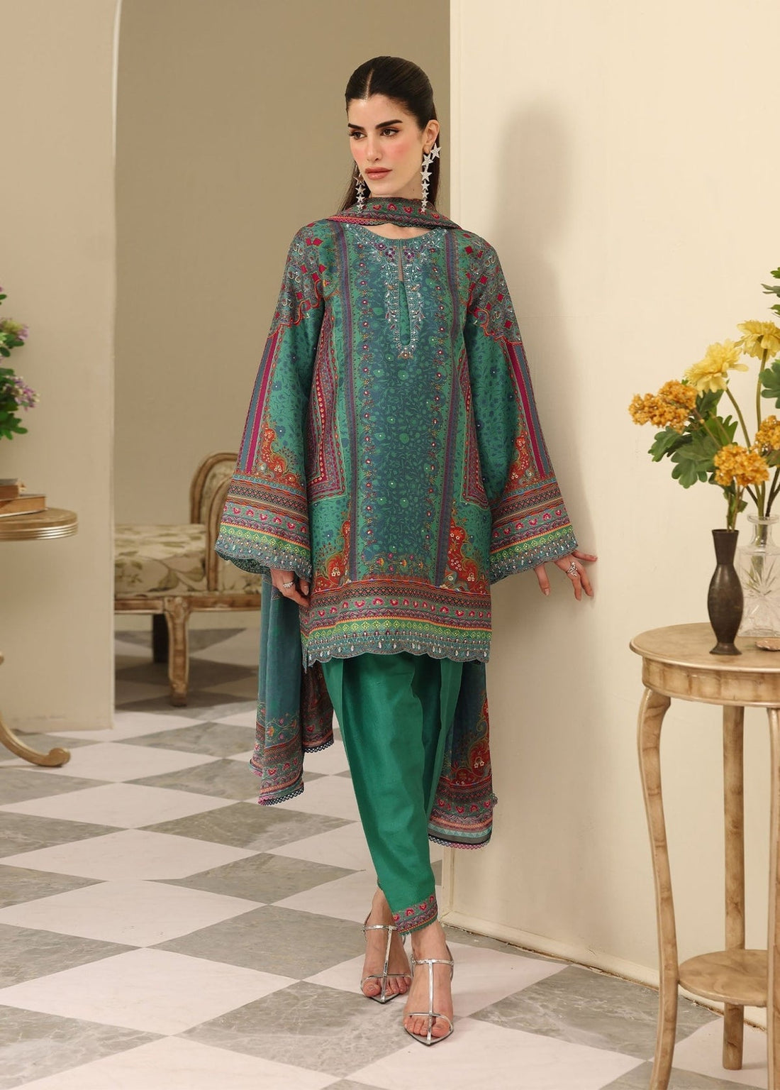 Kanwal Malik | Sorelle Luxe Silk 26 | Jiana - by Libasekhas UK - Registered Vendor of : Kanwal Malik - 100% Original Designer Dress
