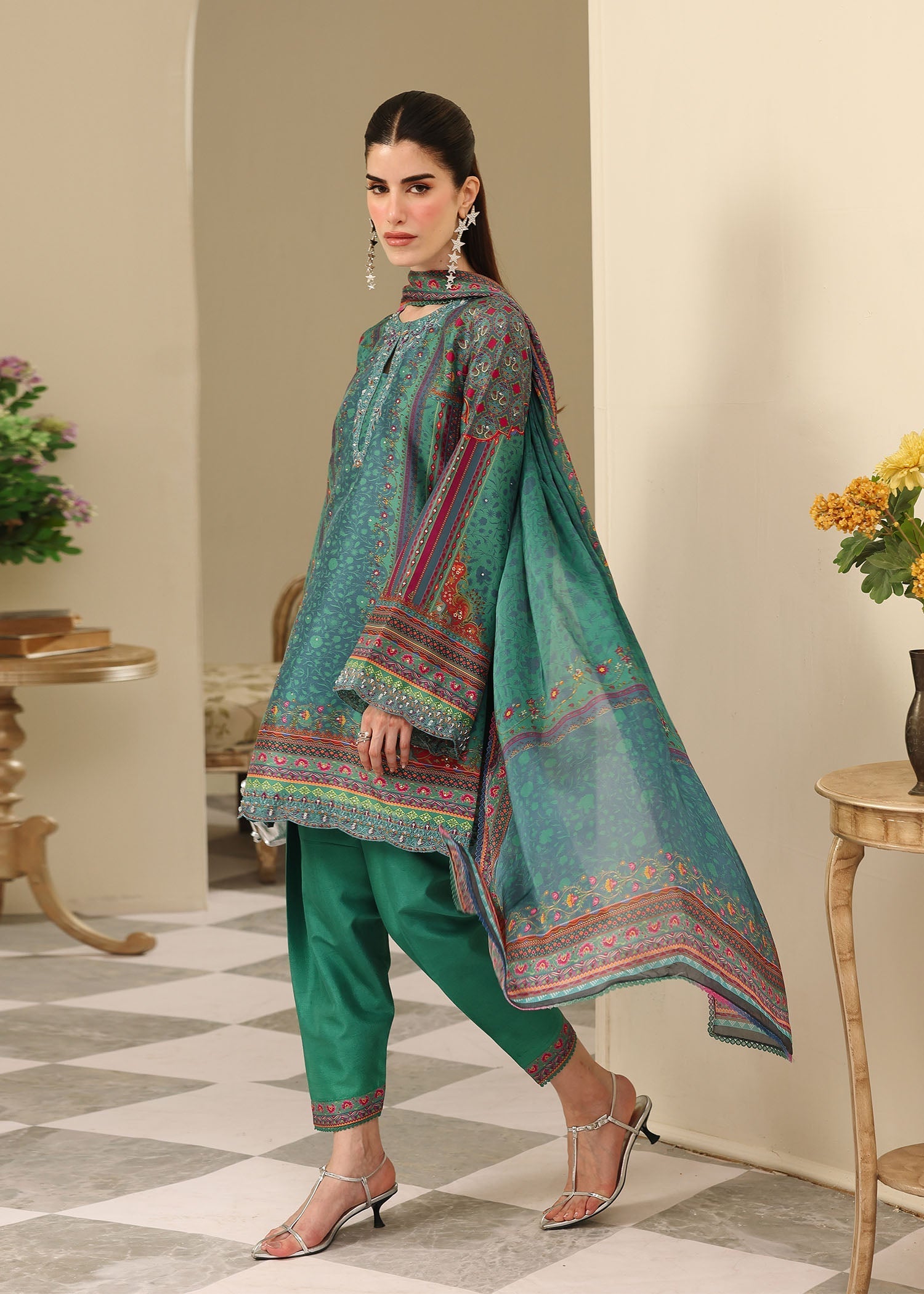 Kanwal Malik | Sorelle Luxe Silk 26 | Jiana - by Libasekhas UK - Registered Vendor of : Kanwal Malik - 100% Original Designer Dress