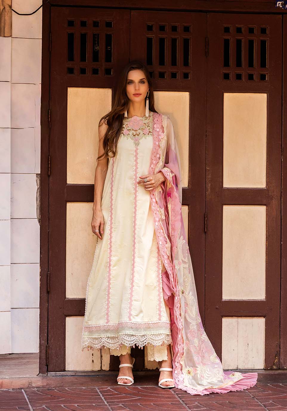 Zarqash | Luxury Lawn 25 | ZQLU 009 LAYLA - by - Libasekhas UK - Registered Vendor of : Zarqash - 100% Original Designer Dresss