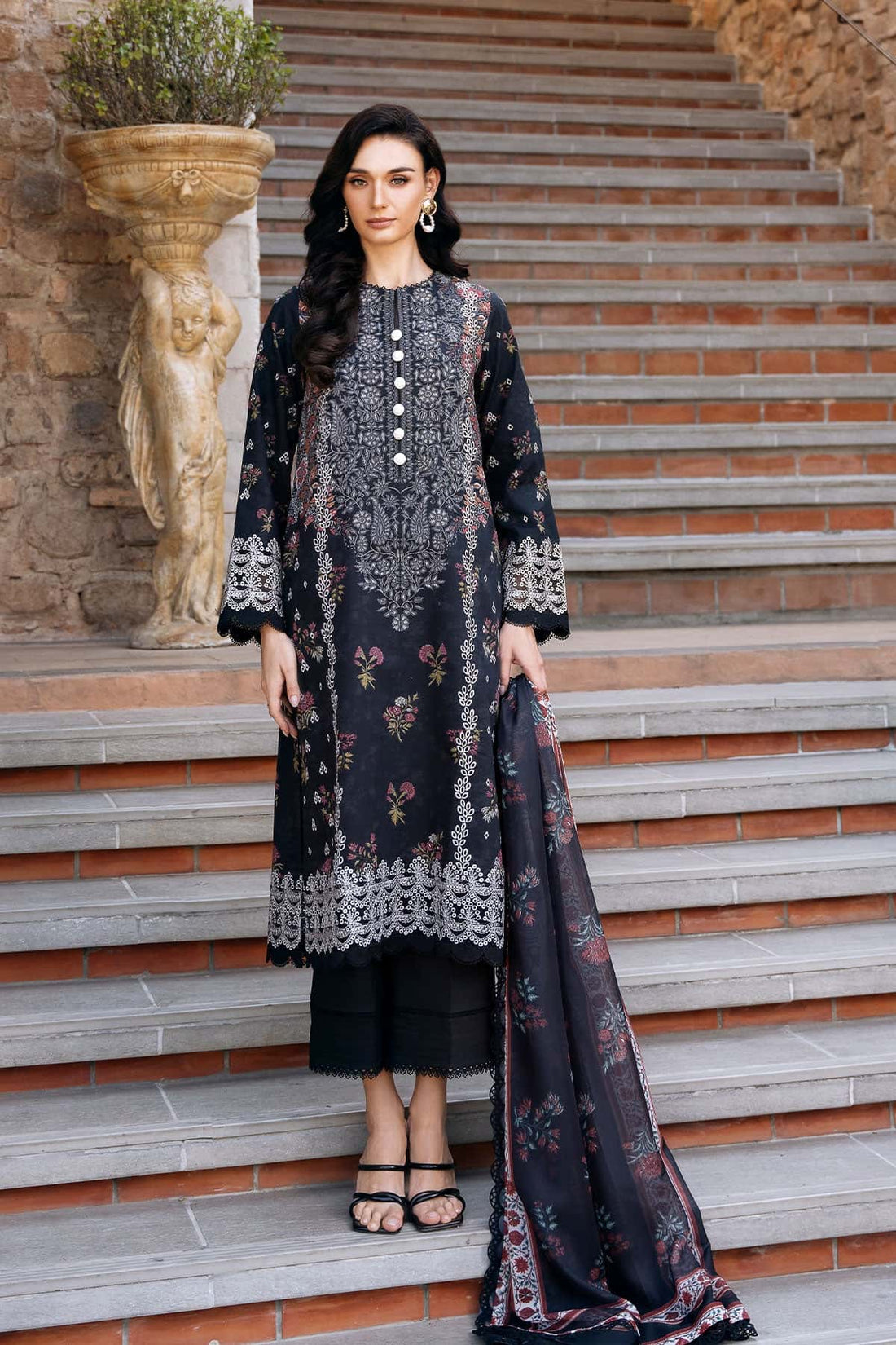 Afrozeh | Damask The Holiday Edit 25 | Anisa B - by - Libasekhas UK - Registered Vendor of : Afrozeh - 100% Original Designer Dresss