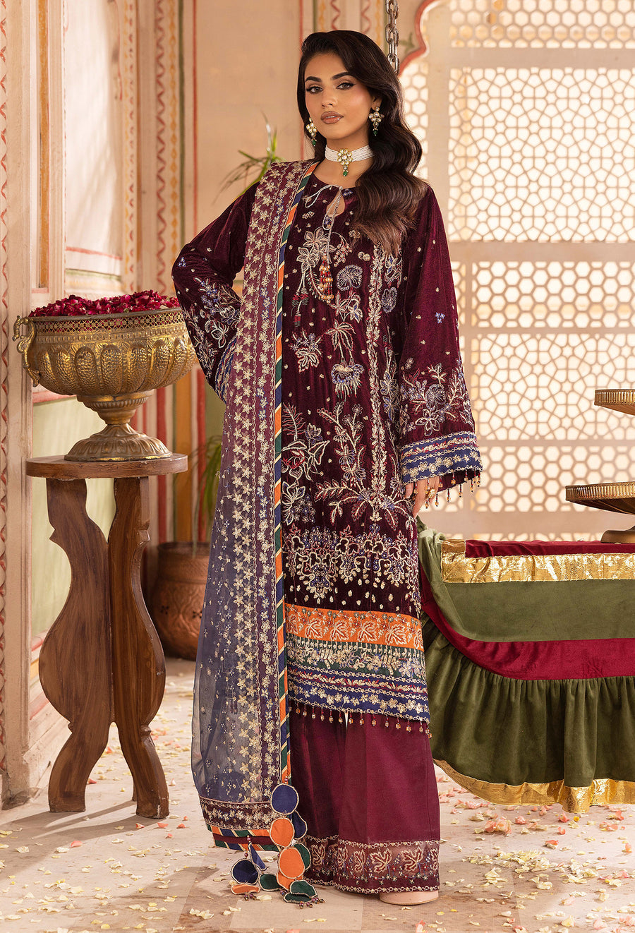Adans Libas | Velvet 25 | 7520 V - by Libasekhas UK - Registered Vendor of : Adans Libas - 100% Original Designer Dress