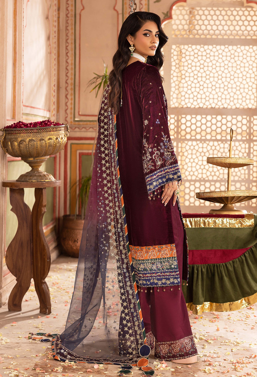 Adans Libas | Velvet 25 | 7520 V - by Libasekhas UK - Registered Vendor of : Adans Libas - 100% Original Designer Dress