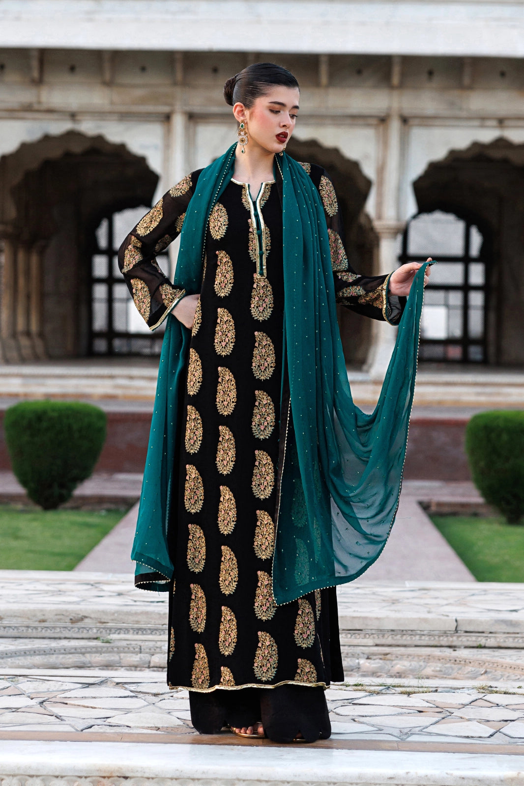 Vanya | Virsa Formals | ED-013 - by Libasekhas UK - Registered Vendor of : Vanya - 100% Original Designer Dress