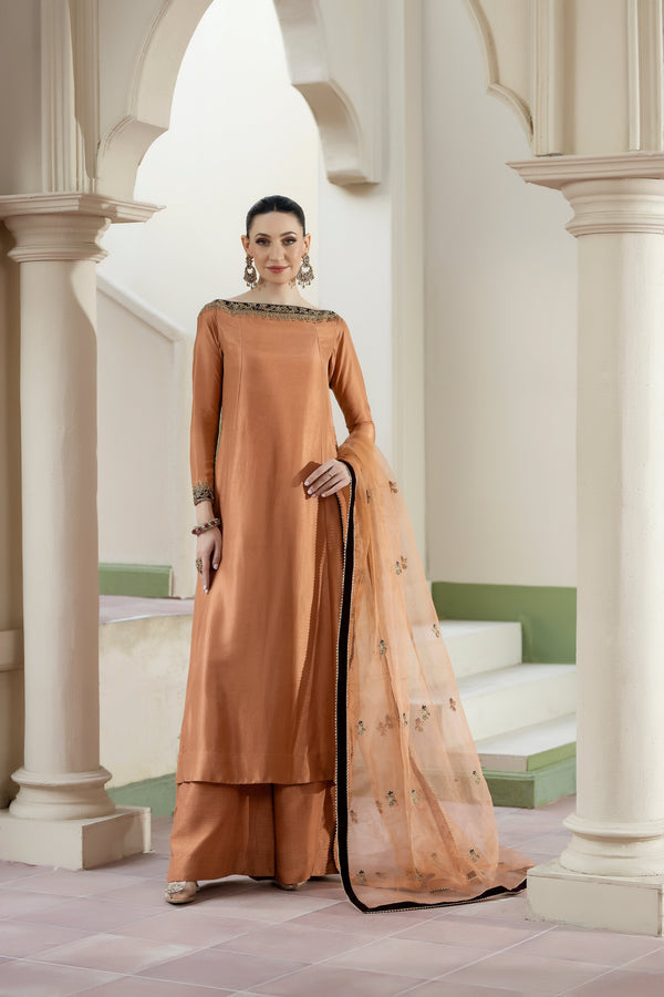 Purple Haze | Suraya Edit | FARRIN - by Libasekhas - Registered Vendor of : Purple Haze - 100% Original Designer Dress