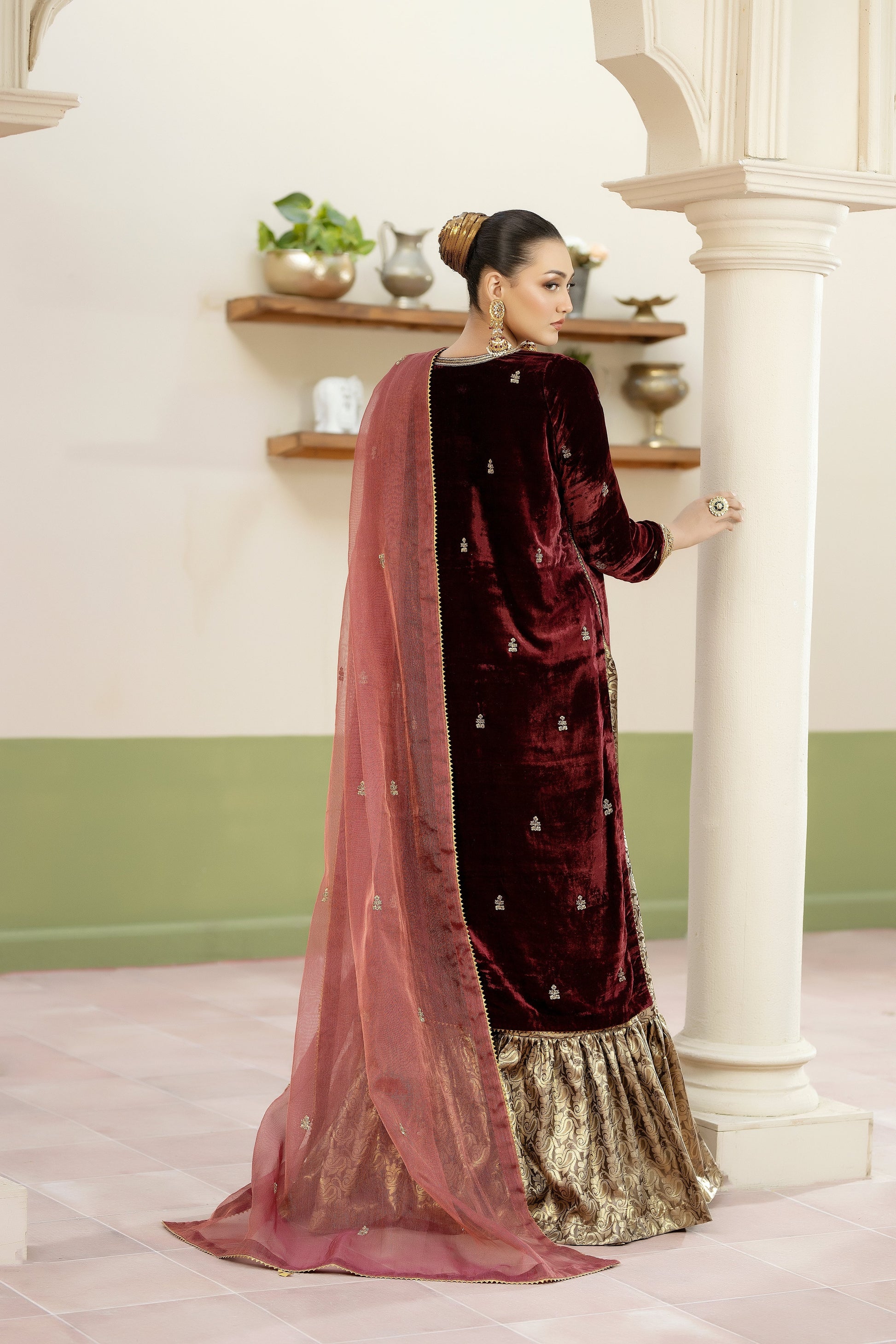 Purple Haze | Suraya Edit | YASNA - by Libasekhas - Registered Vendor of : Purple Haze - 100% Original Designer Dress