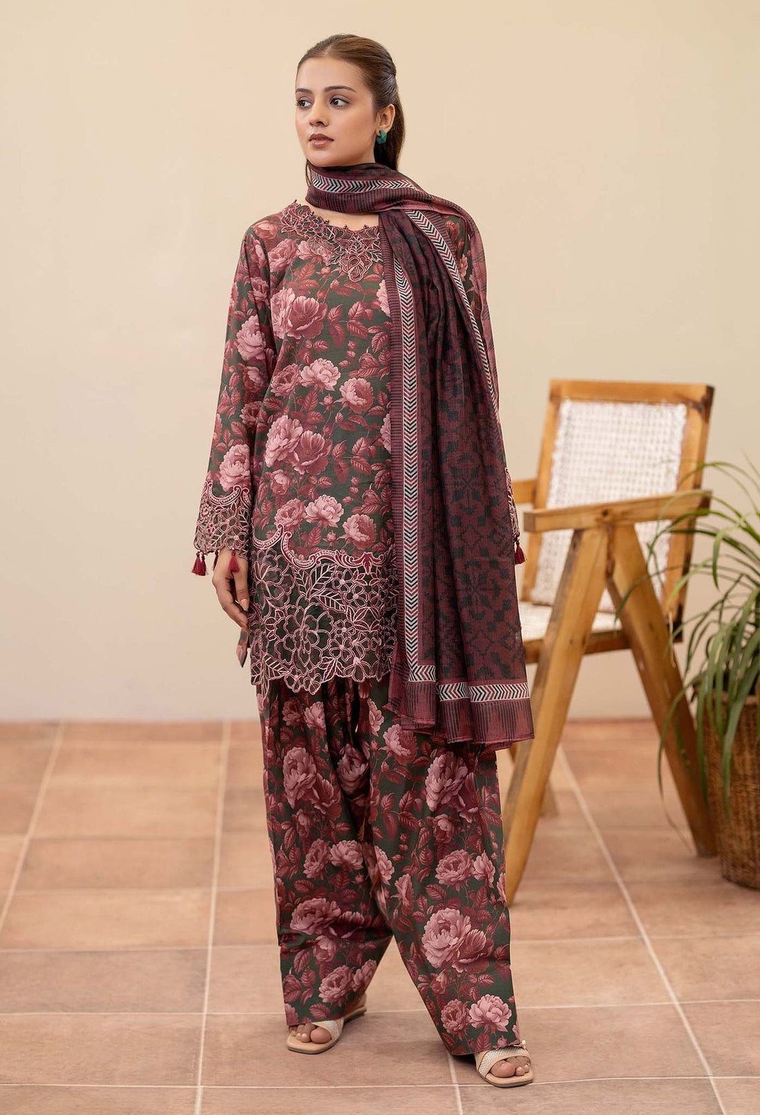 Adans Libas | Prints Eid Edit | 26667 - by - Libasekhas UK - Registered Vendor of : Adans Libas - 100% Original Designer Dresss
