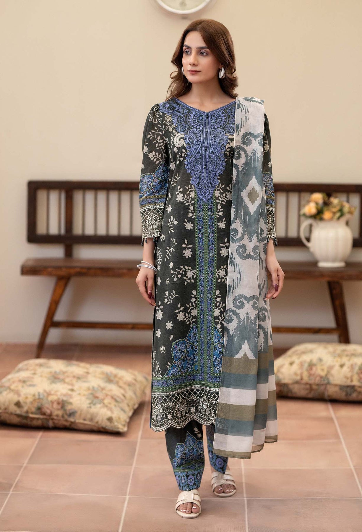 Adans Libas | Prints Eid Edit | 26673 - by - Libasekhas UK - Registered Vendor of : Adans Libas - 100% Original Designer Dresss