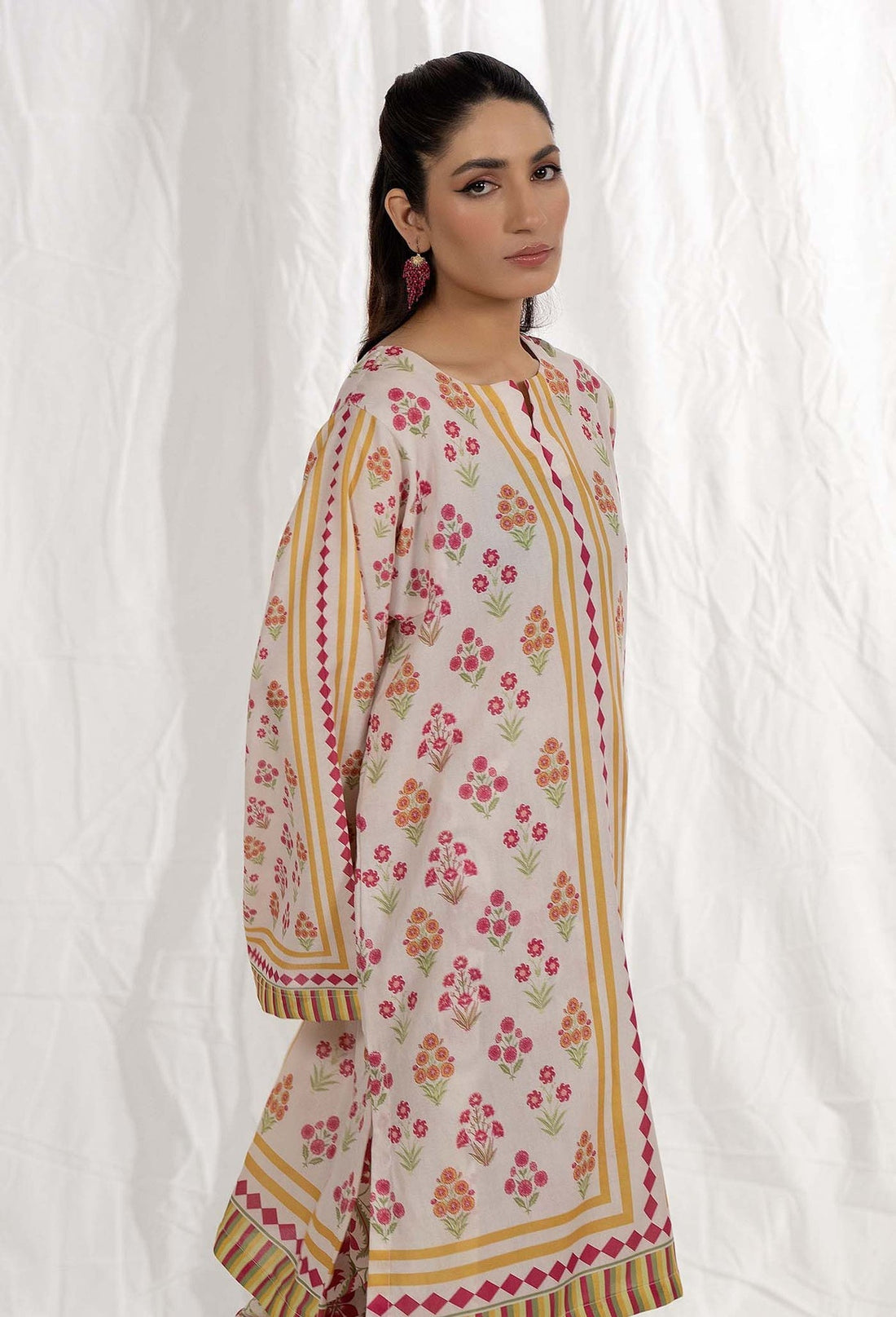 Adans Libas | Co Ords Sets | Co-Ord 3 - by - Libasekhas UK - Registered Vendor of : Emaan Adeel - 100% Original Designer Dresss