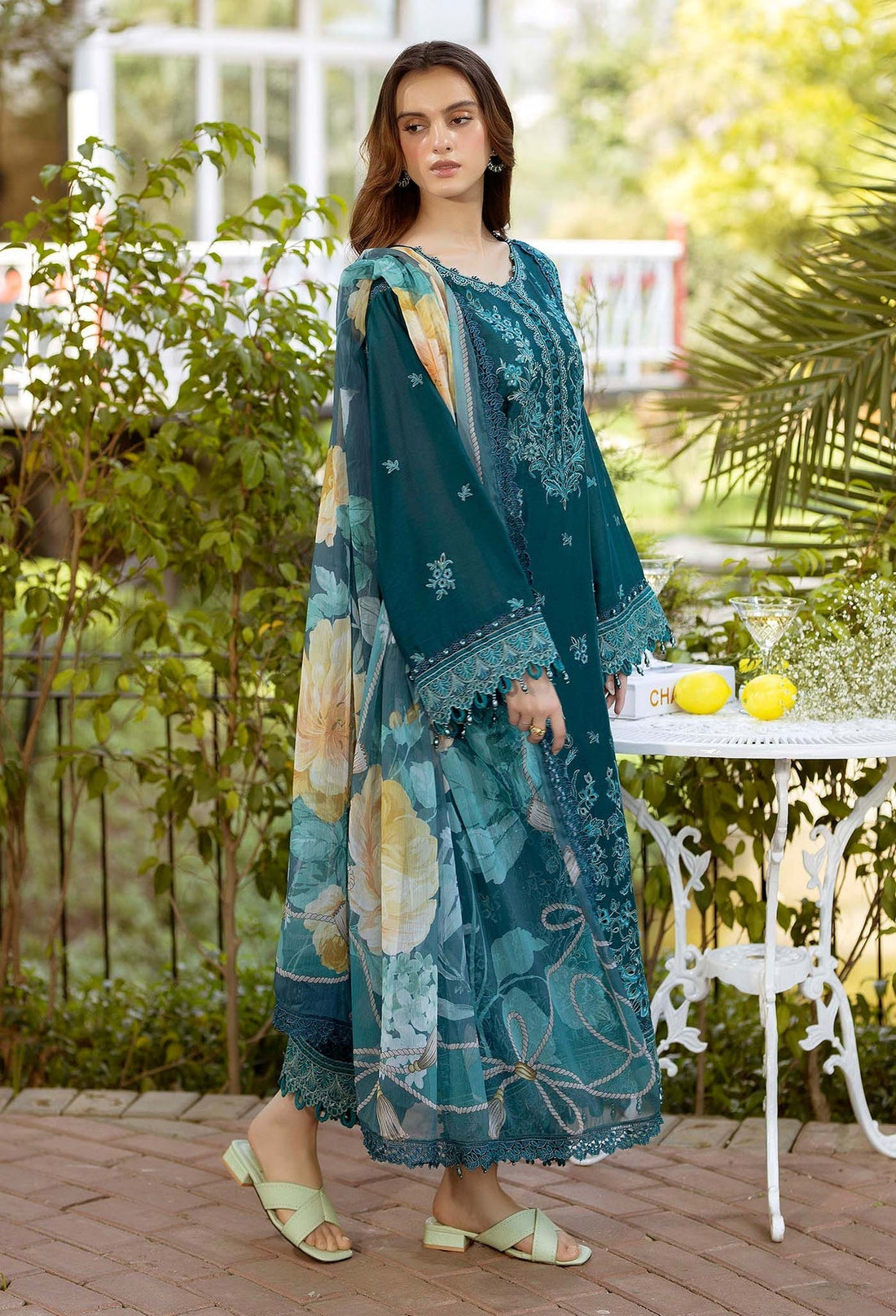 Adans Libas | Gardenia Lawn 25 | GARDENIA 2620 - by - Libasekhas UK - Registered Vendor of : Adans Libas - 100% Original Designer Dresss