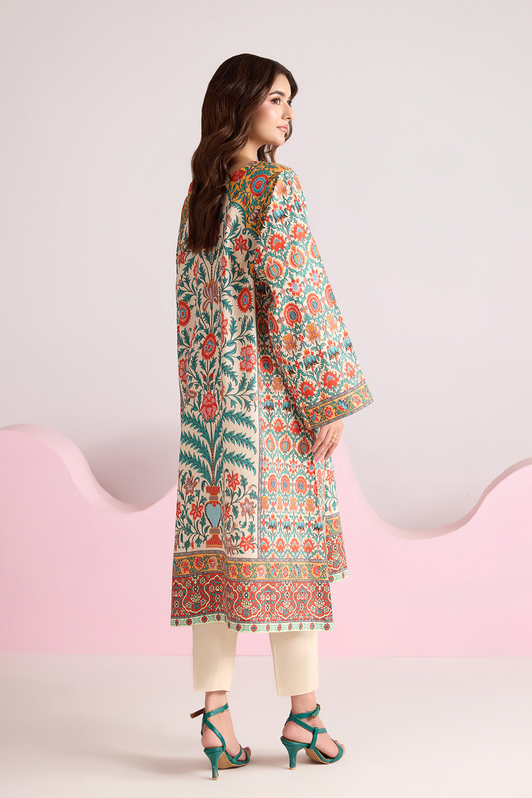 Alizeh | Printed Lawn | AF-PL-6063-PETAL - by Libasekhas UK - Registered Vendor of : Alizeh - 100% Original Designer Dress