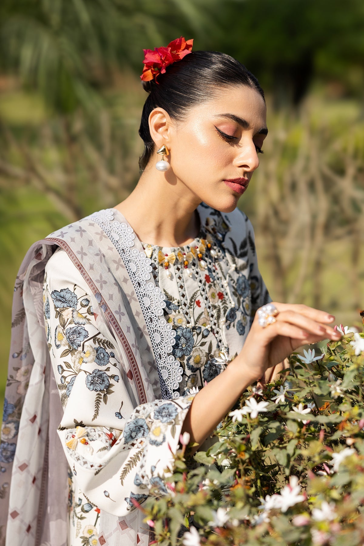 Alizeh | Sheen Lawn Prints 25 | AF-PL-6040-Alaska - by - Libasekhas UK - Registered Vendor of : Alizeh - 100% Original Designer Dresss