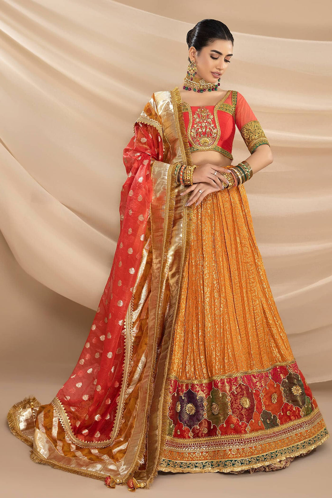 Nilofer Shahid | Shama e Mehfil | Raqs e Ishq - by Libasekhas UK - Registered Vendor of : Nilofer Shahid - 100% Original Designer Dress
