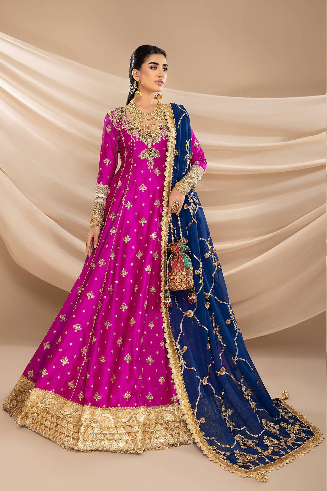 Nilofer Shahid | Shama e Mehfil | Nawazish - by Libasekhas UK - Registered Vendor of : Nilofer Shahid - 100% Original Designer Dress