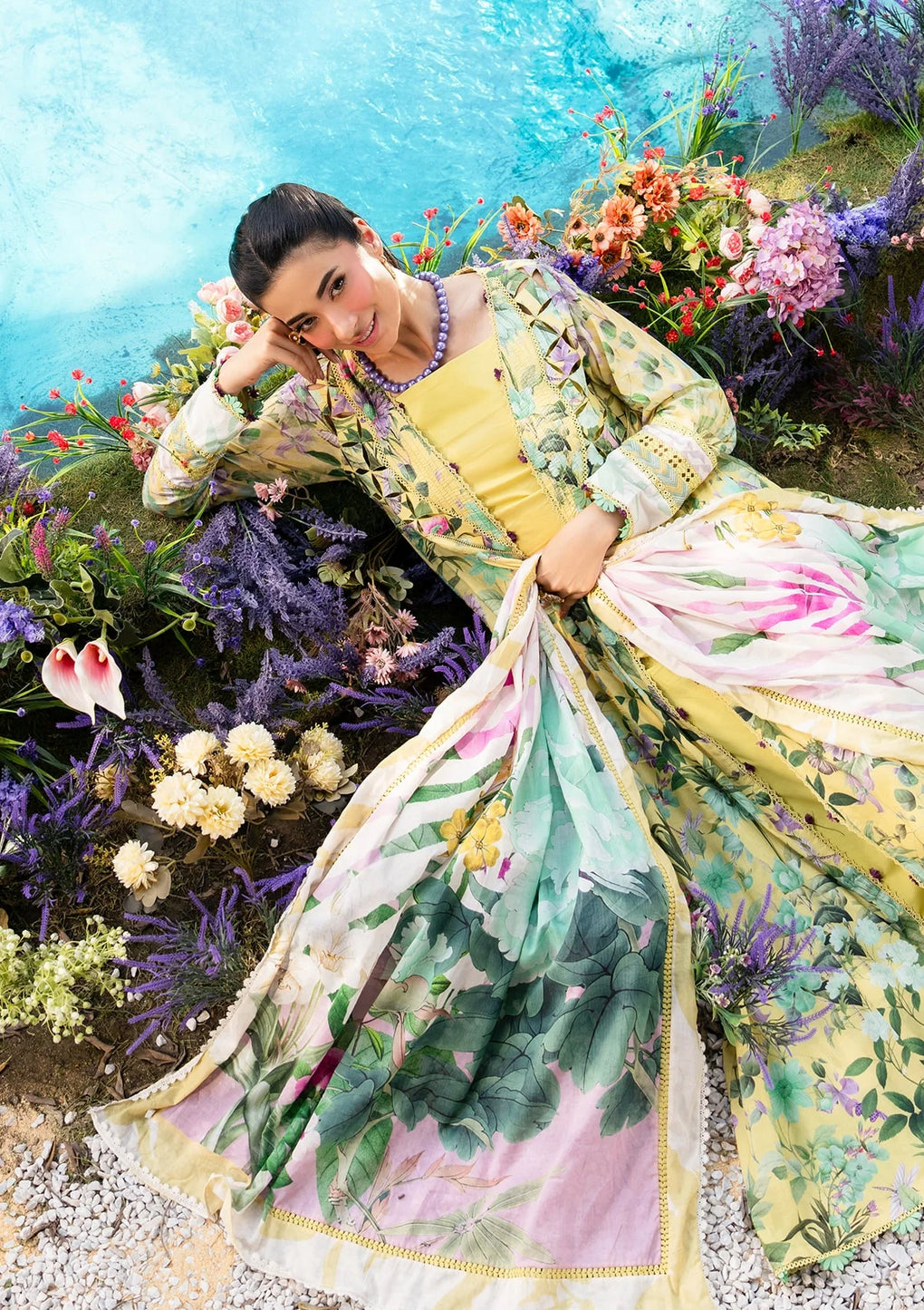 Elaf Premium | Prints 25 | EPS-7A DAISY FIELDS - by - Libasekhas UK - Registered Vendor of : Elaf Premium - 100% Original Designer Dresss