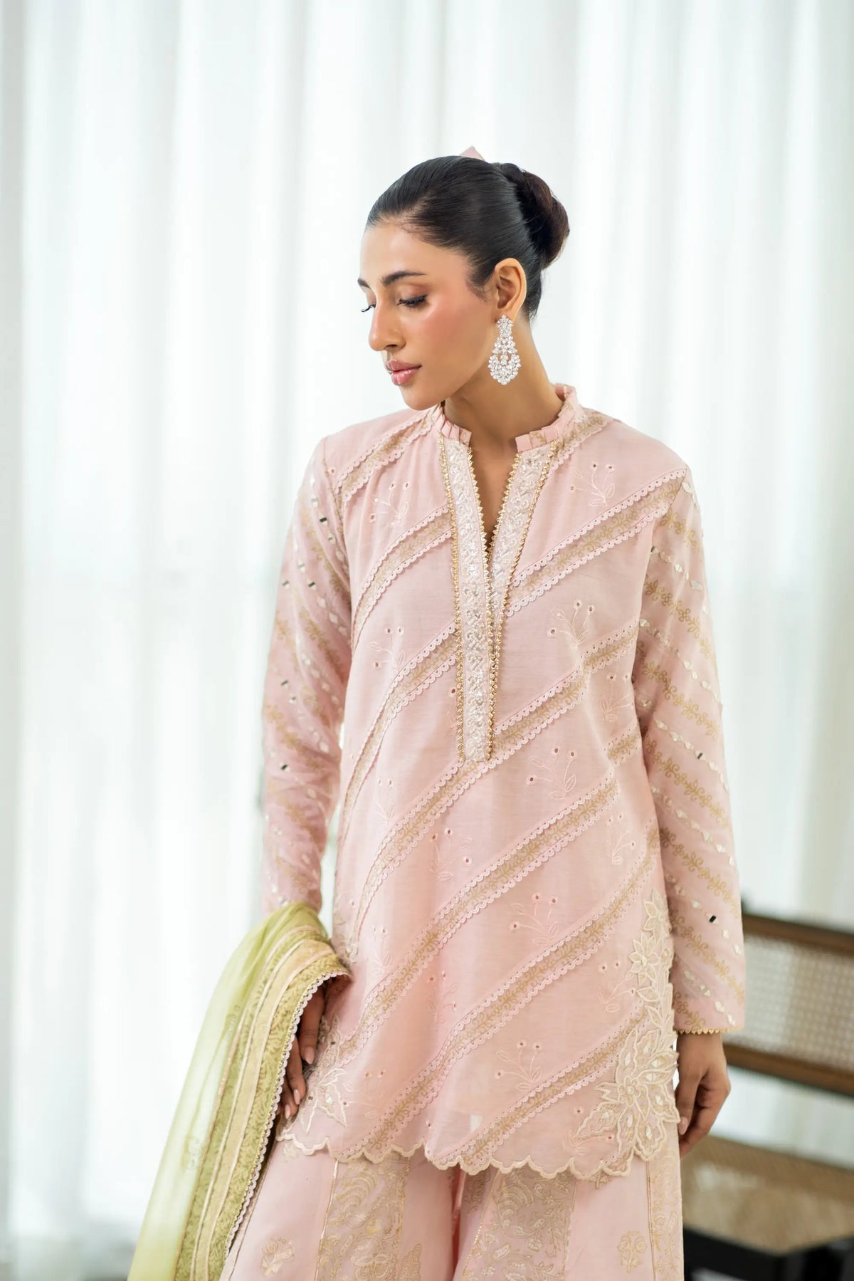Wahaj M Khan | Sanam Luxe | Blush Block Sanam PS - by Libasekhas UK - Registered Vendor of : Wahaj M Khan - 100% Original Designer Dress