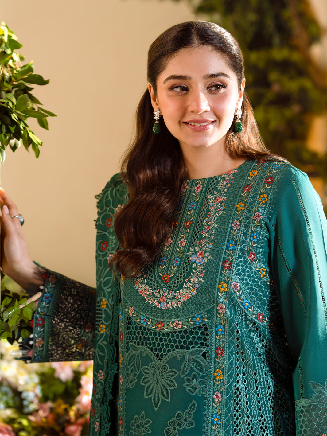 Bin Ilyas | Freesia Embroidered Lawn 25 | 102 - A - by - Libasekhas UK - Registered Vendor of : Bin Ilyas - 100% Original Designer Dresss