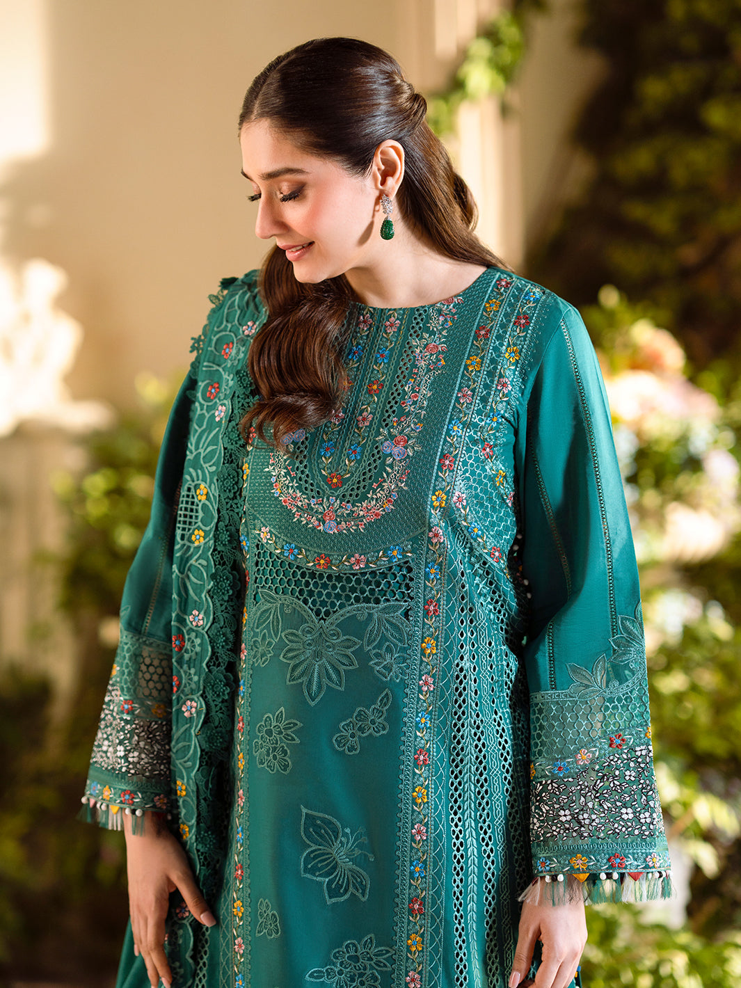 Bin Ilyas | Freesia Embroidered Lawn 25 | 102 - A - by - Libasekhas UK - Registered Vendor of : Bin Ilyas - 100% Original Designer Dresss