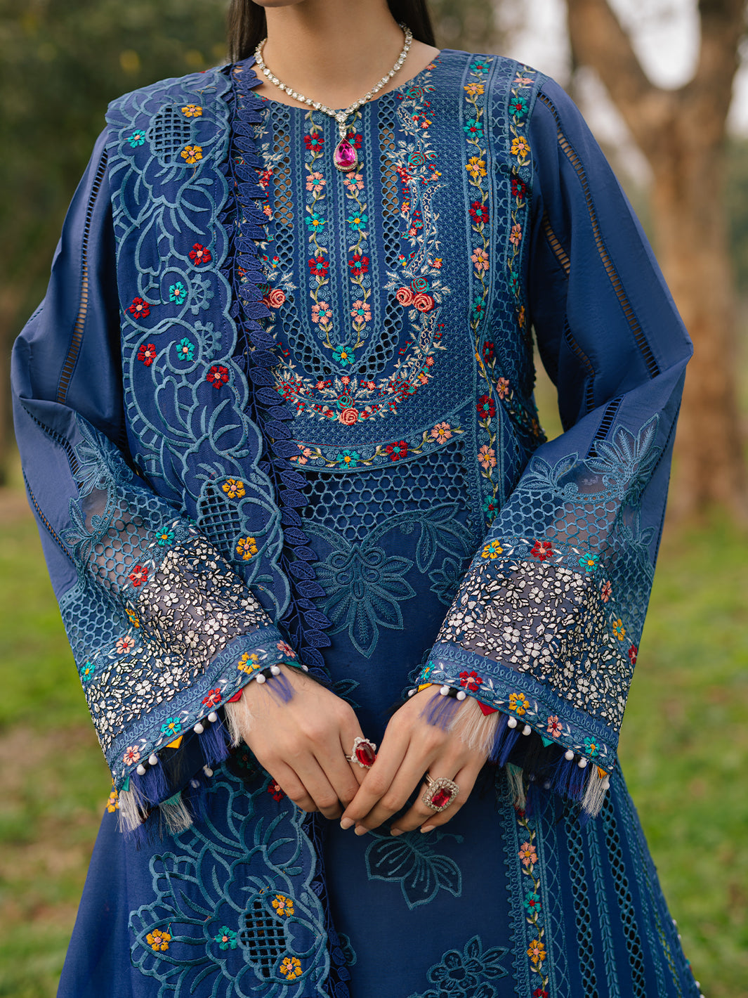 Bin Ilyas | Freesia Embroidered Lawn 25 | 102 - B - by - Libasekhas UK - Registered Vendor of : Bin Ilyas - 100% Original Designer Dresss