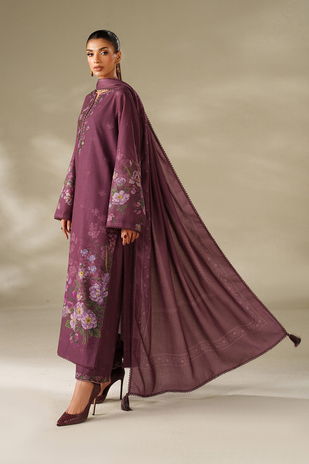 Iznik | Winter Chapter 25 | UE-566 Printed Khaddar - by Libasekhas UK - Registered Vendor of : Iznik - 100% Original Designer Dress